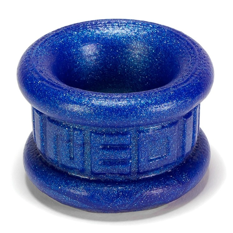 Black OXBALLS NEO SHORT Ballstretcher with a compact, ergonomic fit.