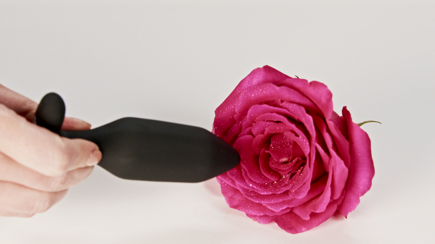 Onyx Vibrating Butt Plug Black - Male Pleasure Toys Discover premium men's pleasure toys designed for satisfaction, performance, and unique experience